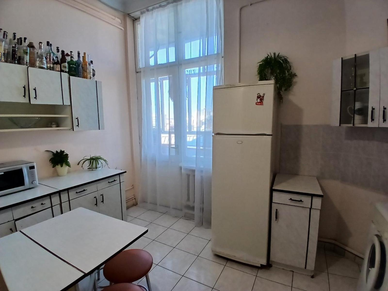 Kvartira Na B Khmelnytskoho Leópolis Exterior foto